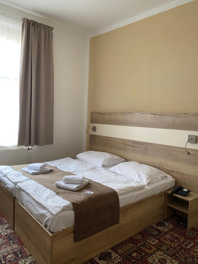 Otel Centre 3*
